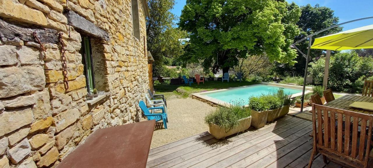 Chambre Du Tilleul - Charme, Confort Et Piscine Sigonce Eksteriør bilde