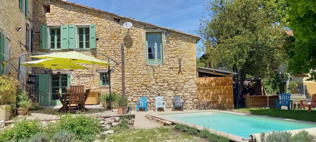 Chambre Du Tilleul - Charme, Confort Et Piscine Sigonce Eksteriør bilde
